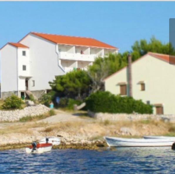 Apartments Isabella - Family Only Kustići Exteriér fotografie
